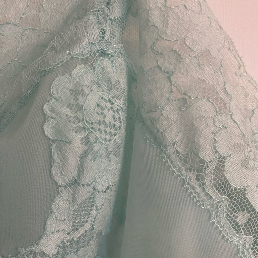 Vintage Vanity Fair mint green chemise slip nightgown with lace detailing. 36/M - Picture 5 of 10
